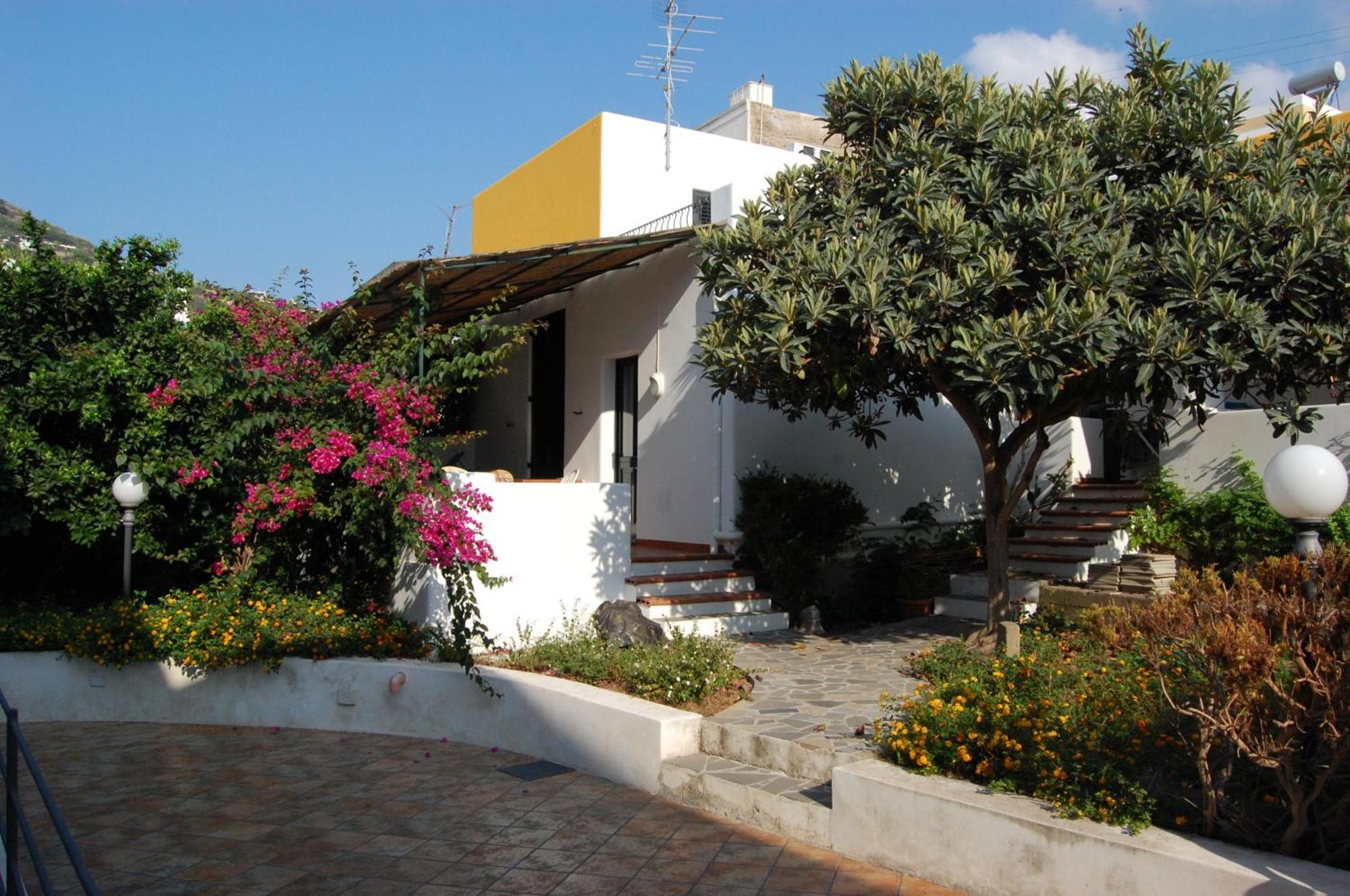 Residence Hotel Baia Portinenti 리파리 외부 사진