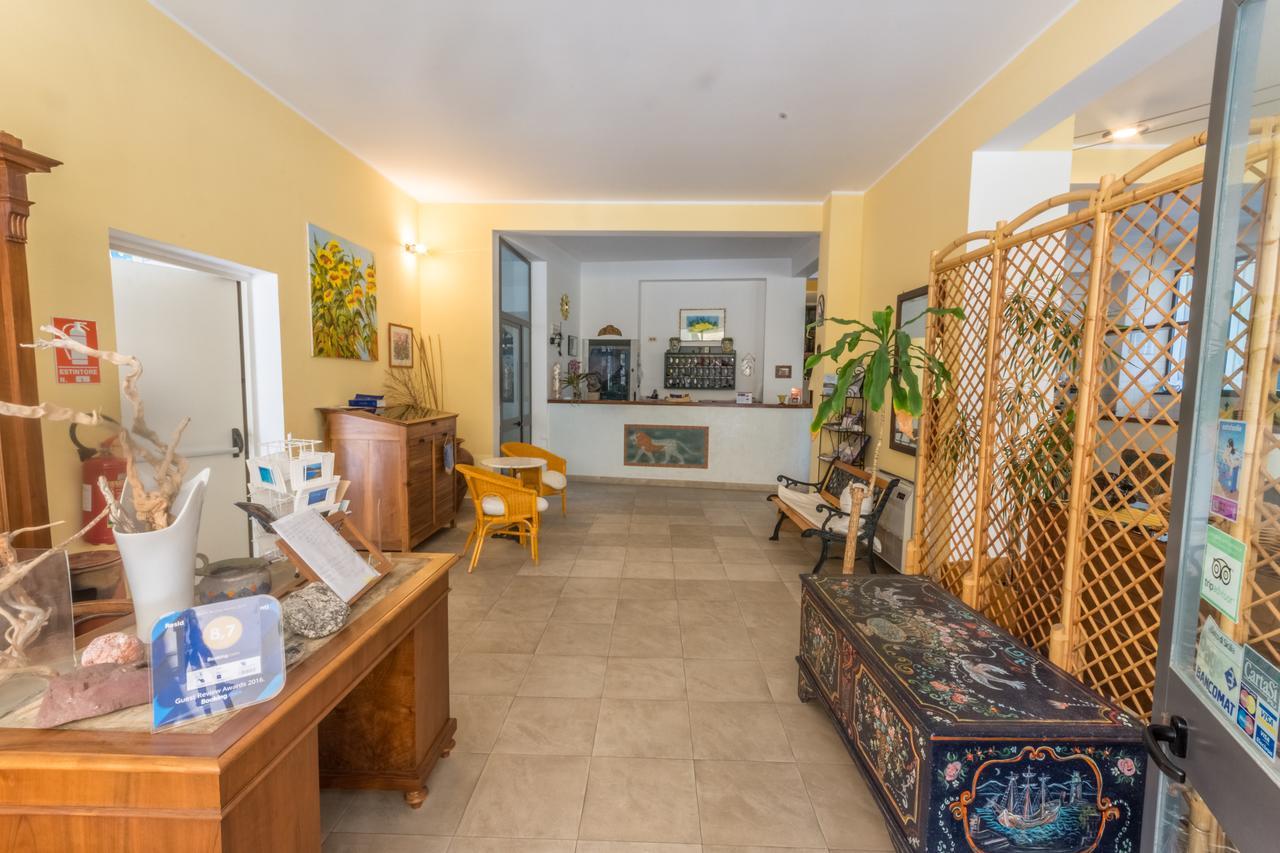Residence Hotel Baia Portinenti 리파리 외부 사진