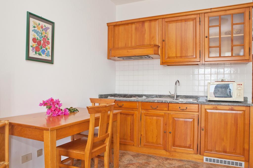 Residence Hotel Baia Portinenti 리파리 외부 사진